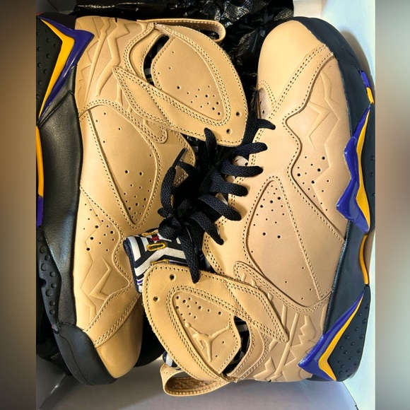 Jordan 7 - Picture 1 of 3